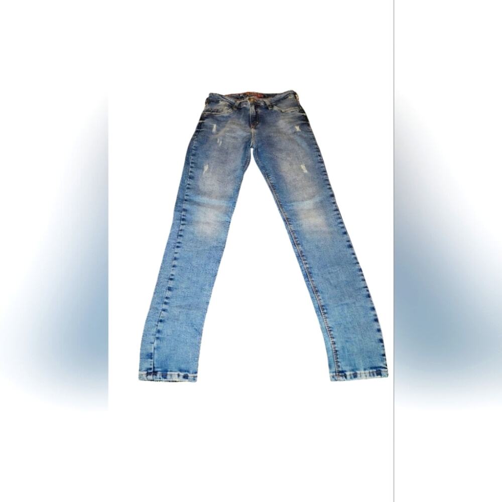 Women's Stylish Blue Distressed Denim Jeans, W28 L31, Great Condition.